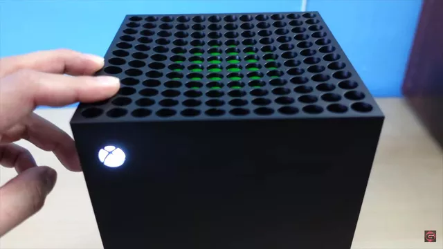 Game thủ đen nhất thế giới, vừa mở hộp Xbox Series X chưa được chơi thì đã bị hỏng - Ảnh 3. Game thủ đen nhất thế giới, vừa mở hộp Xbox Series X chưa được chơi thì đã bị hỏng - Ảnh 3.
