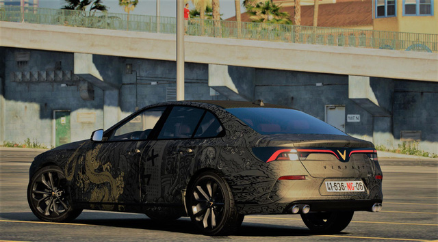 Game thủ Việt phát triển thành công bản mod xe VinFast vào trong GTA V - Ảnh 2. Game thủ Việt phát triển thành công bản mod xe VinFast vào trong GTA V - Ảnh 2.