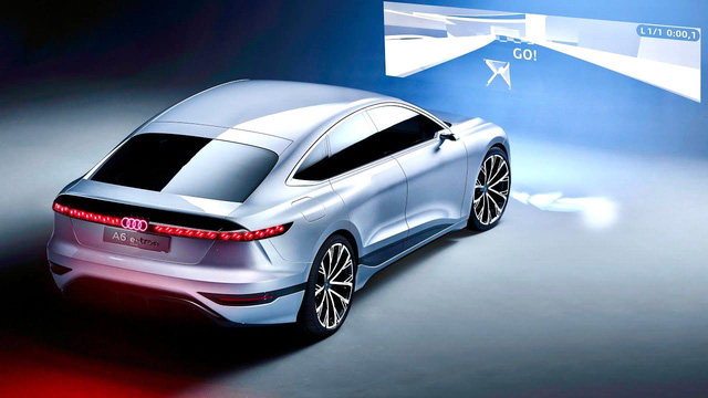 Xuất hiện mẫu xe tương lai, có thể chiếu game lên tường để chơi - Ảnh 1.