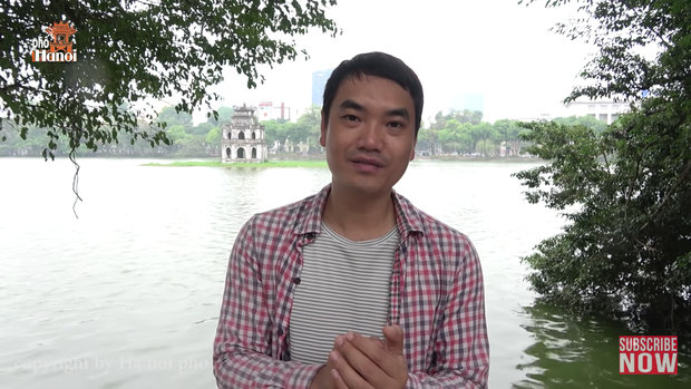 YouTuber gây nhức nhối vì những review méo mó: không phân biệt được nước dùng với nước mắm, gọi Tết Hàn thực là Tết phồn thực? - Ảnh 1. YouTuber gây nhức nhối vì những review méo mó: không phân biệt được nước dùng với nước mắm, gọi Tết Hàn thực là Tết phồn thực? - Ảnh 1.