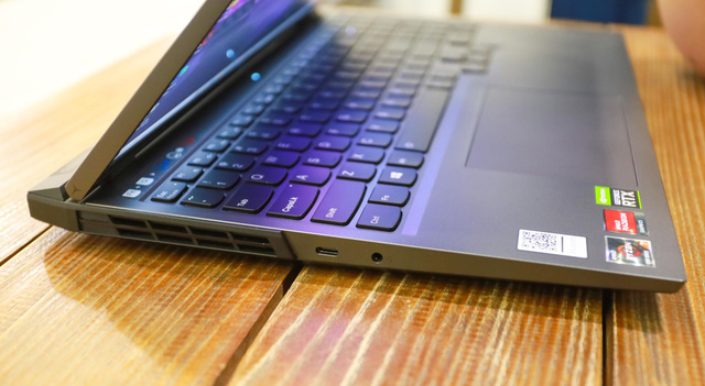 Lenovo Legion 5 Pro: Cỗ xe tăng chiến game hạng nặng, cân hết mọi thể loại AAA bom tấn - Ảnh 5.