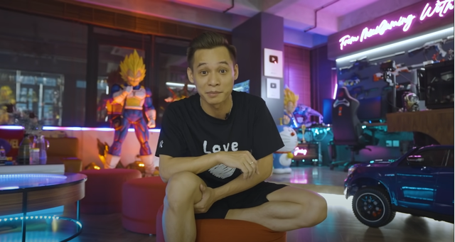 Độ Mixi lên đời, khoe dàn PC trăm triệu lung linh kèm dàn mô hình khiến fan ngây ngất - Ảnh 4. Độ Mixi lên đời, khoe dàn PC trăm triệu lung linh kèm dàn mô hình khiến fan ngây ngất - Ảnh 4.