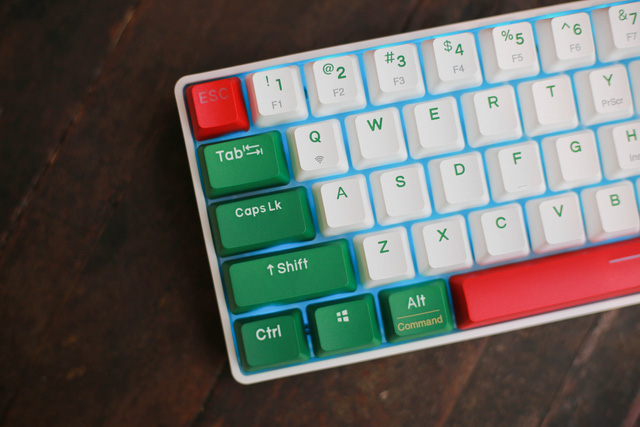 Trên tay cặp đôi bàn phím cơ Bluetooth giá rẻ mà đẹp, gõ siêu ngon: DareU EK871 và EK861 - Ảnh 4. Trên tay cặp đôi bàn phím cơ Bluetooth giá rẻ mà đẹp, gõ siêu ngon: DareU EK871 và EK861 - Ảnh 4.