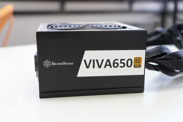 Trên tay bộ nguồn SilverStone xịn sò: Trái tim khỏe mạnh cho mọi dàn PC khủng - Ảnh 2. Trên tay bộ nguồn SilverStone xịn sò: Trái tim khỏe mạnh cho mọi dàn PC khủng - Ảnh 2.