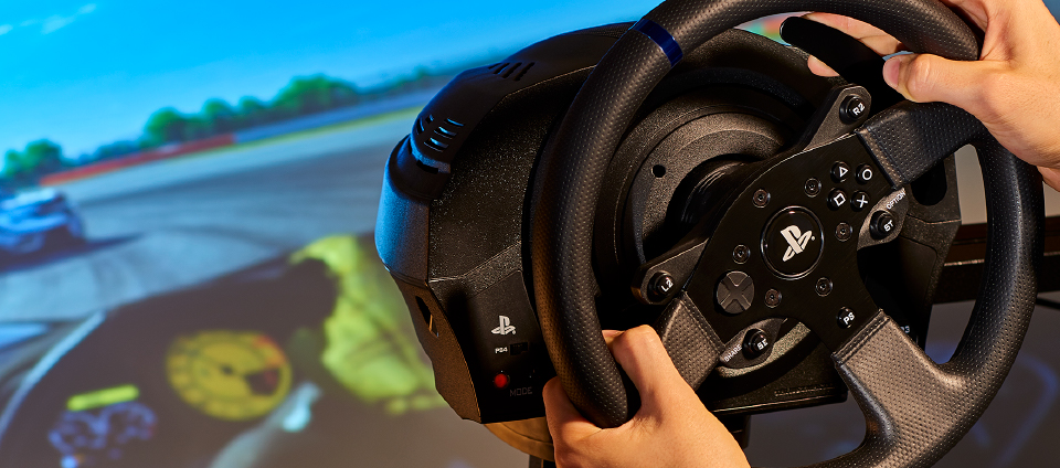 Đập hộp vô lăng gaming ThrustMaster T300 RS: Đẳng cấp lái xe siêu thực - Ảnh 14. Đập hộp vô lăng gaming ThrustMaster T300 RS: Đẳng cấp lái xe siêu thực - Ảnh 14.