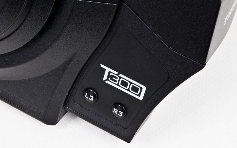 Đập hộp vô lăng gaming ThrustMaster T300 RS: Đẳng cấp lái xe siêu thực - Ảnh 7. Đập hộp vô lăng gaming ThrustMaster T300 RS: Đẳng cấp lái xe siêu thực - Ảnh 7.
